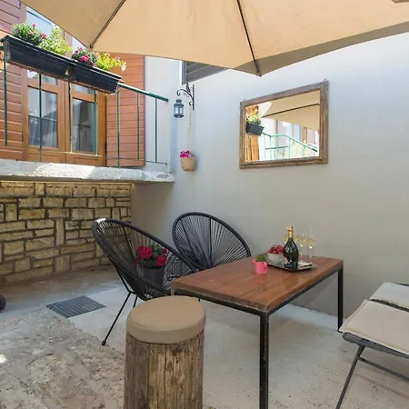 House Vida Биоград-на-Мору